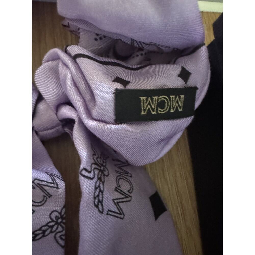 MCM silk and cotton purple rose banadanna scrunchie Full Set! Ready For Gifting - Picture 4 of 5